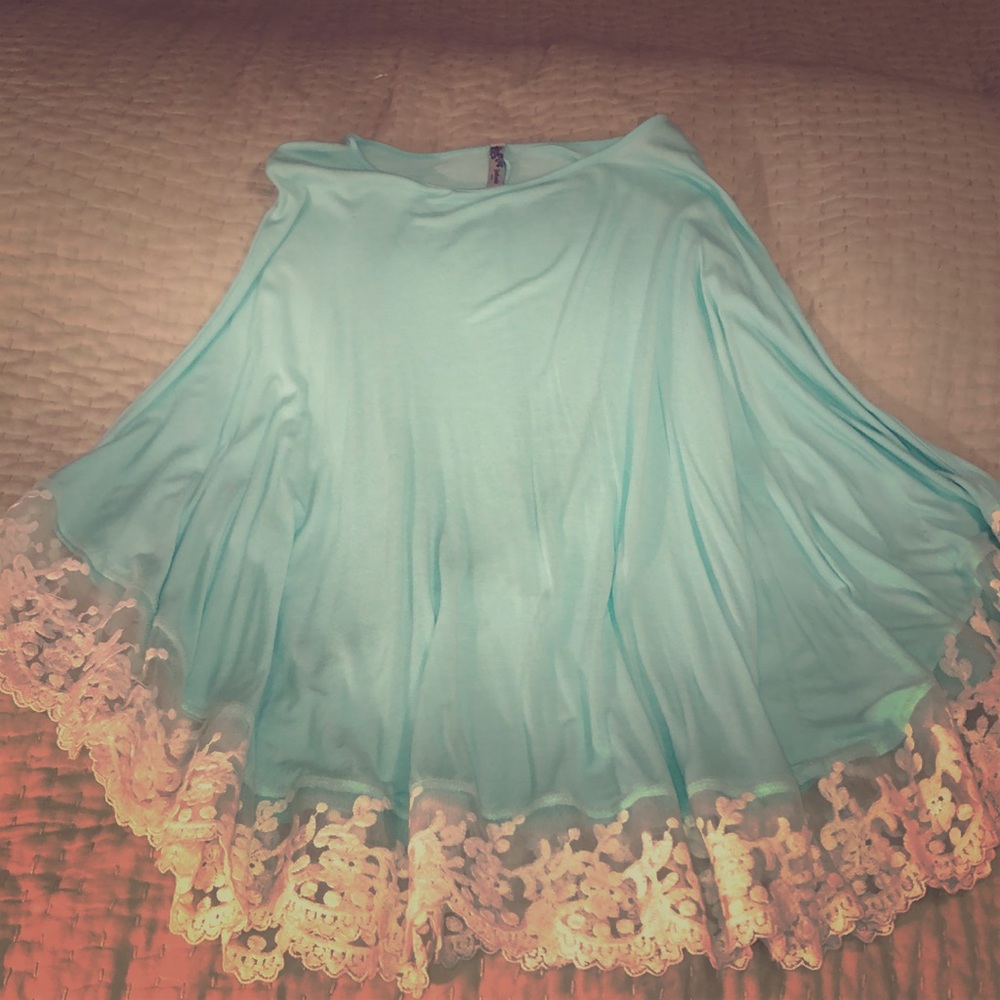 Teal Shaw shirt